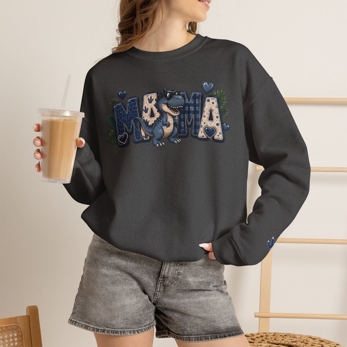 MAMA Crewneck Sweatshirt (personalized) BOY DINO - BECKETT